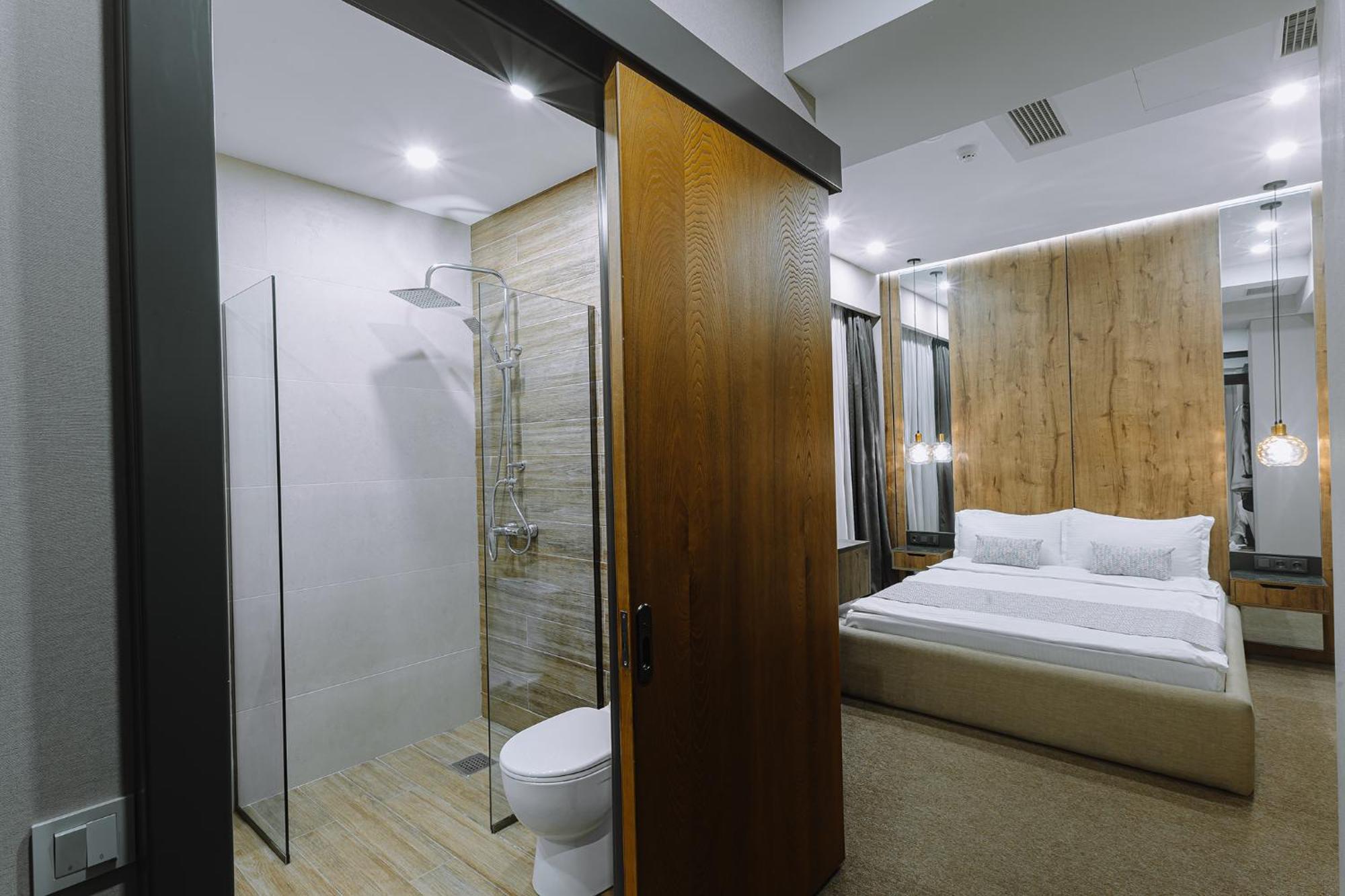 Hotel Sky Station 第比利斯 外观 照片