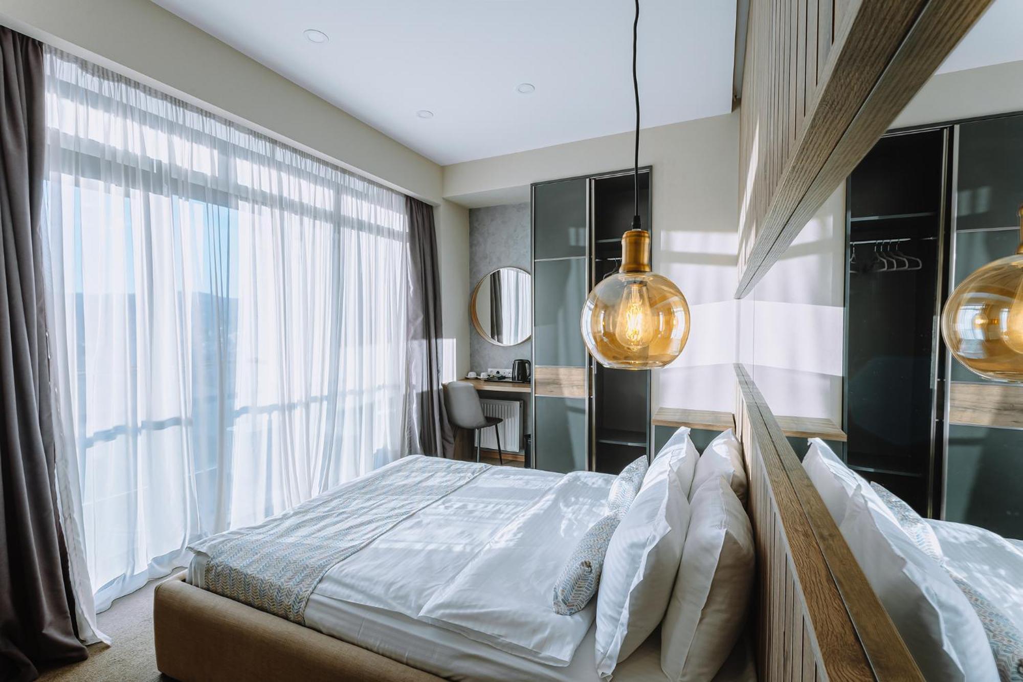 Hotel Sky Station 第比利斯 外观 照片