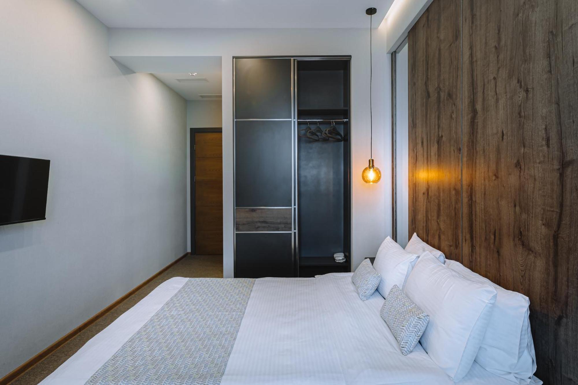Hotel Sky Station 第比利斯 外观 照片